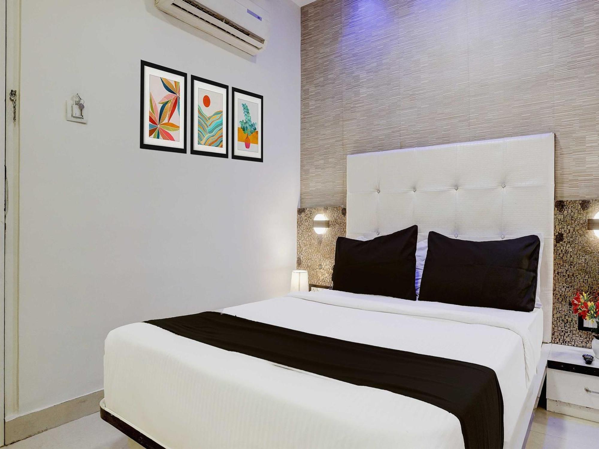Hotel O Golden Star Мумбаи Экстерьер фото