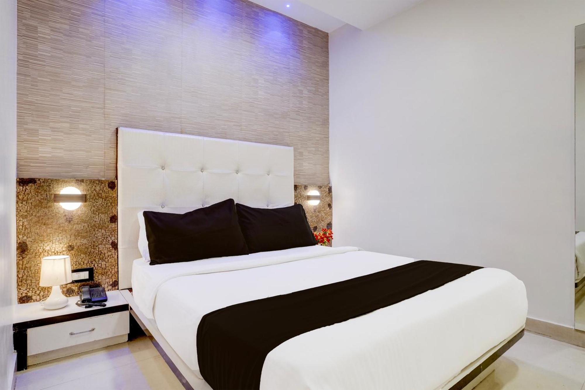 Hotel O Golden Star Мумбаи Экстерьер фото